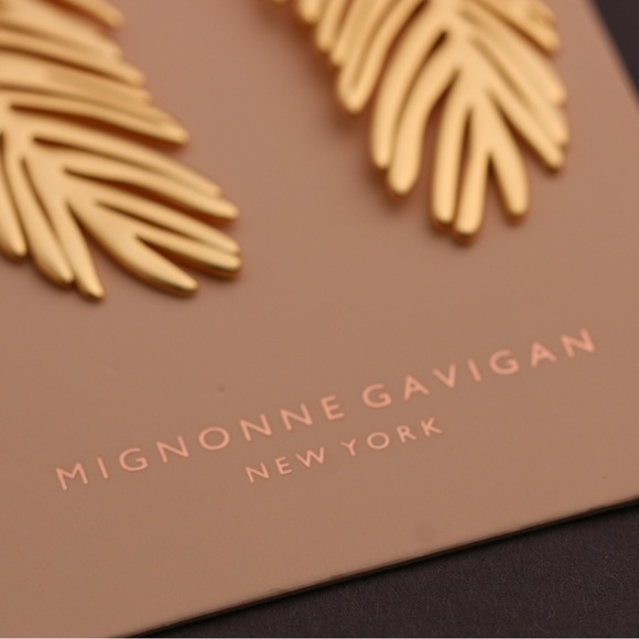 Mignonne Gavigan Cooper Pearl Palm Earrings NWOT - Picture 8 of 10